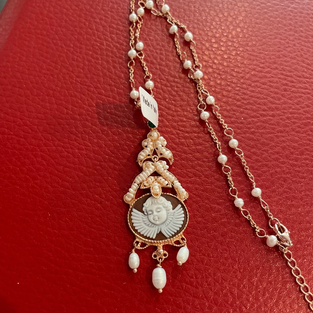 Brand New With Tags Cameo Italiano Necklace. SS 18kt Rose Gold Plated.